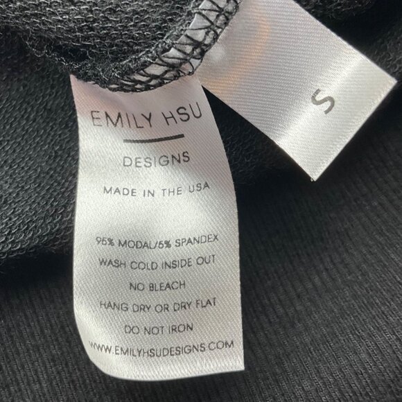 Emily HSU Small Black Open Back Long Sleeve Top Made USA Athleisure Minimalist - Picture 3 of 8